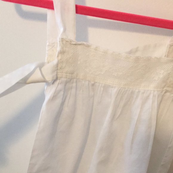 Vintage hand-made pinafore overlay - Picture 4 of 5